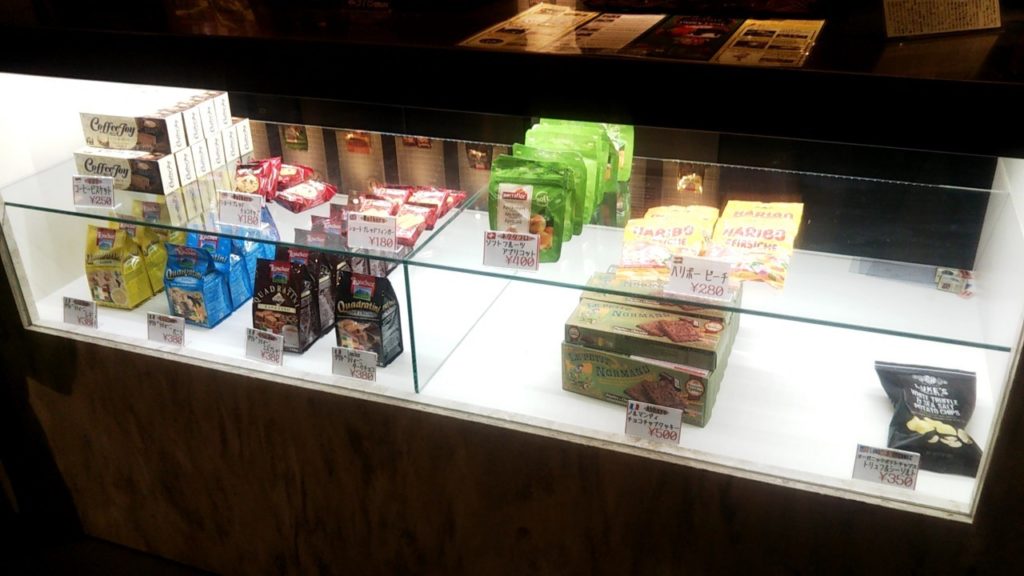 新宿武蔵野館売店