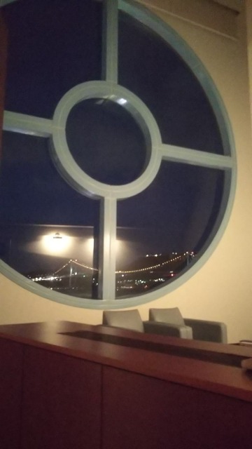 プレミアムホテル門司港のスイートの窓