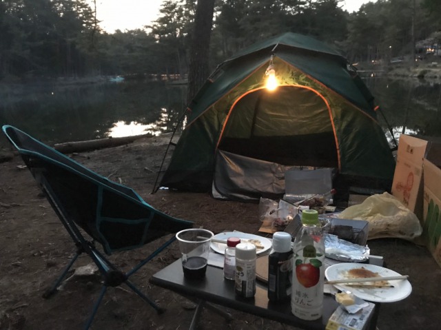おおぐて湖キャンプ場の夜の光景