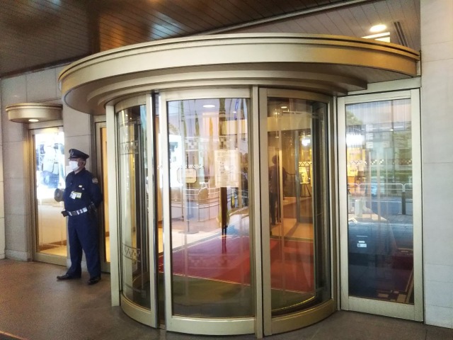 帝国ホテル東京入り口