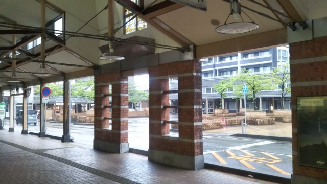 高田駅