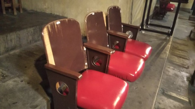 高田世界館シアター２階の椅子
