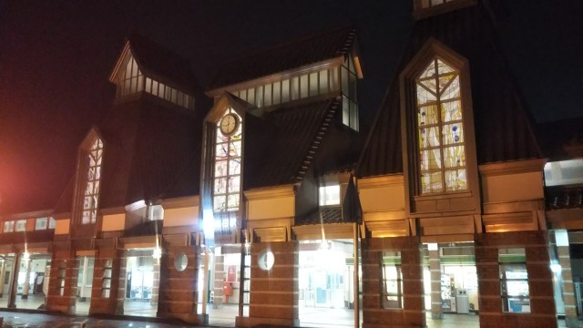 夜の高田駅