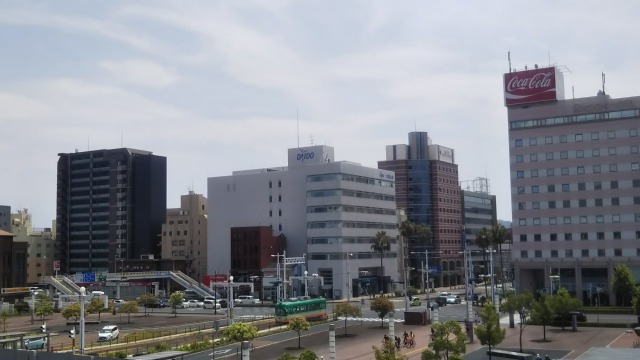 高知駅前からみた光景