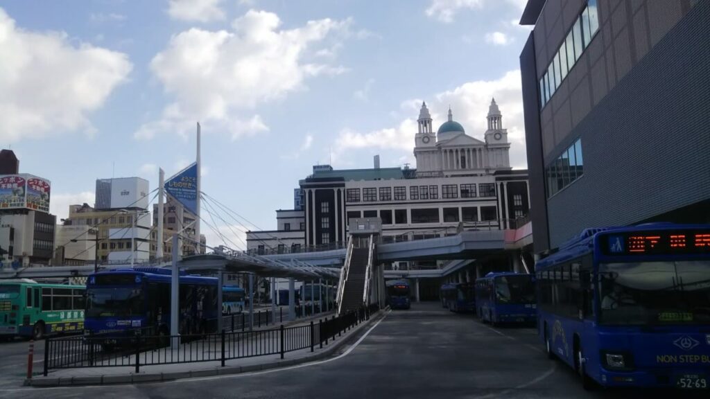 JR下関駅駅前の光景