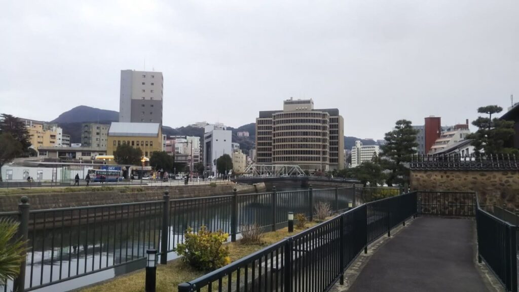 出島から観た長崎の街