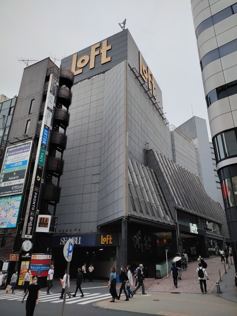 渋谷センター街のLOFT