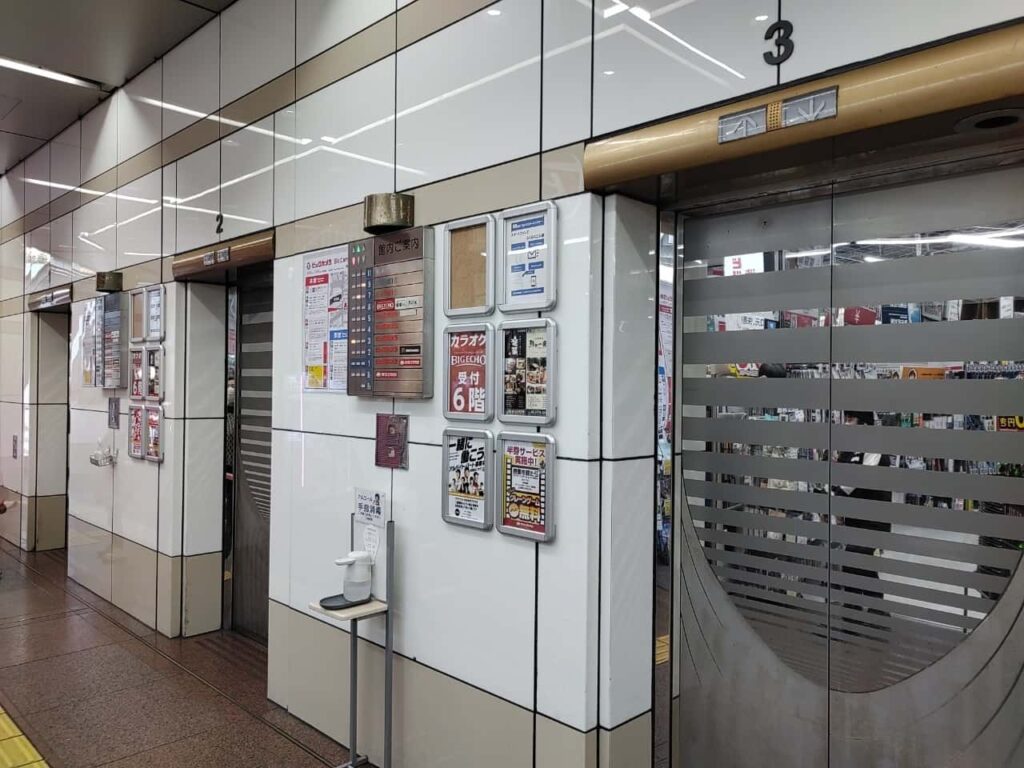 渋谷TOEIプラザのエレベータ