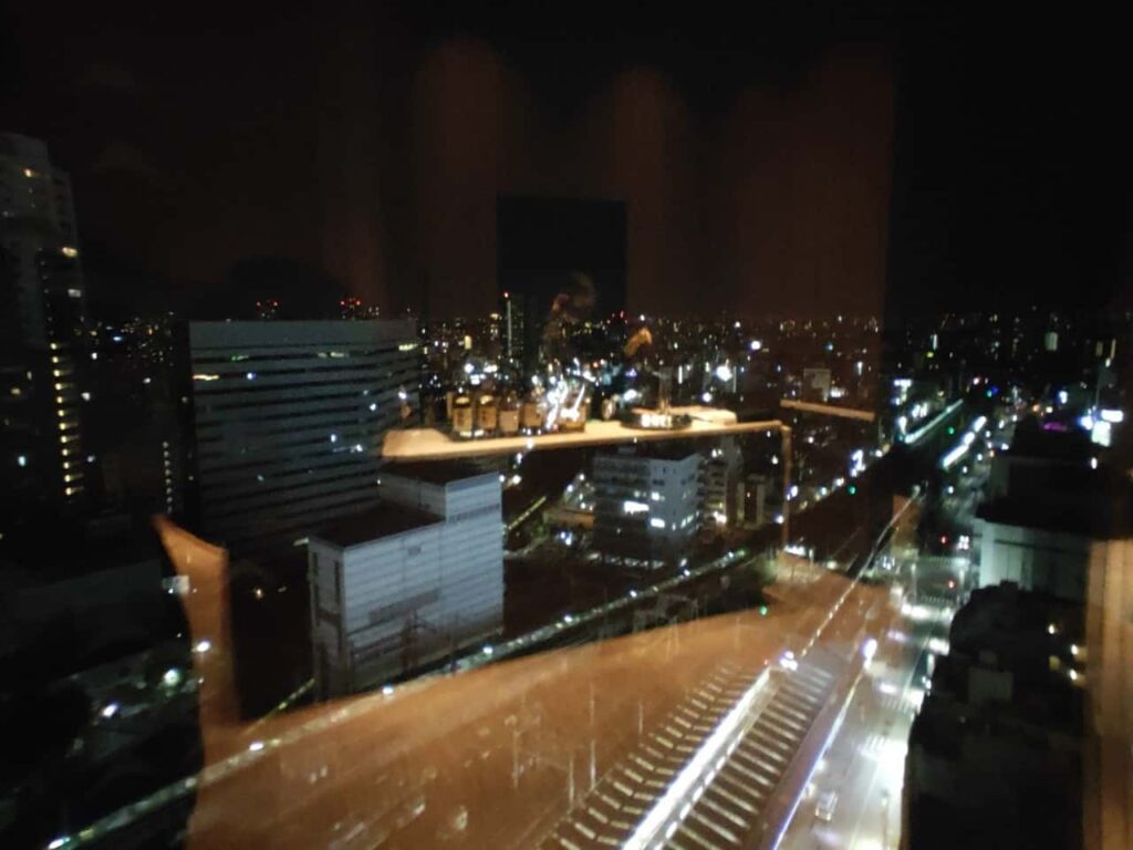 109シネマズプレミアム新宿のOVERTUREからみる夜景