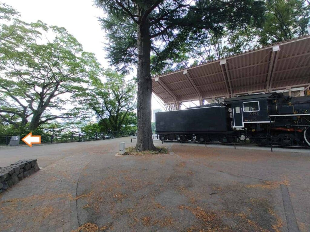 仙台の西公園のBLUE GIANT記念モニュメント