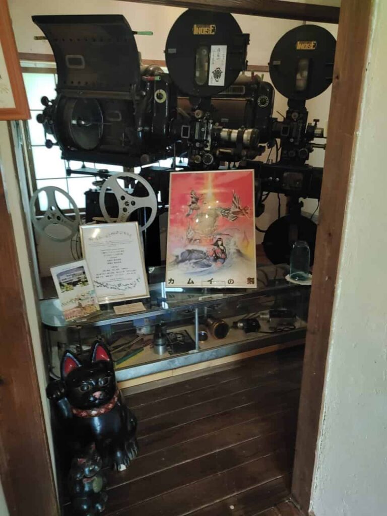 ガシマシネマ展示の映写機